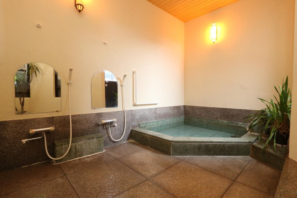 Ohbu Hotel อิโตะ ภายนอก รูปภาพ