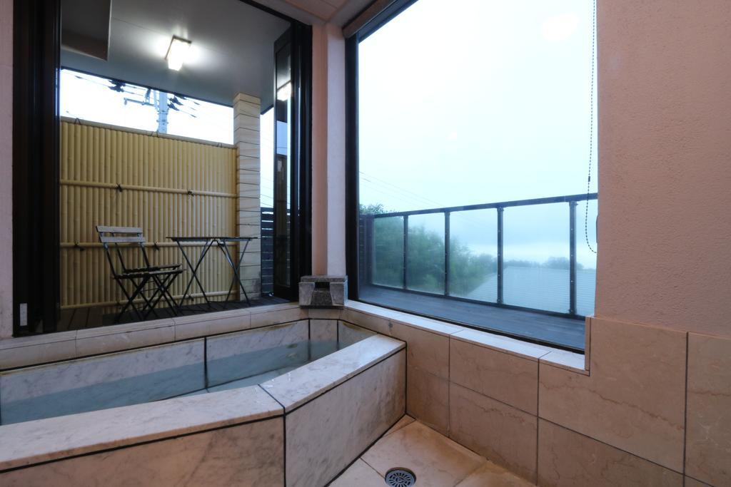 Ohbu Hotel อิโตะ ภายนอก รูปภาพ